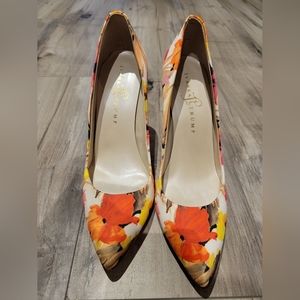 Ivanka Trump Floral Heels 9M